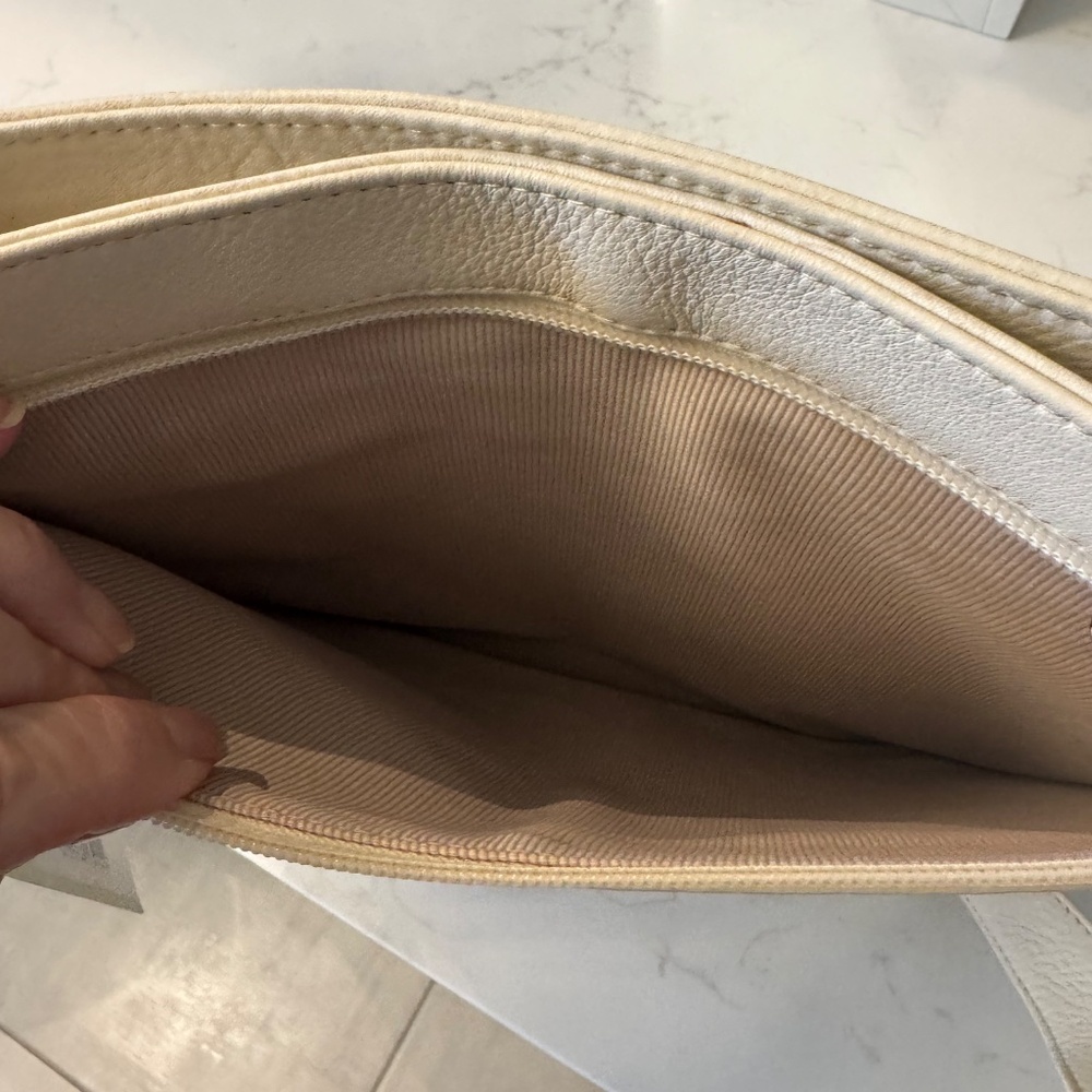 Radley London Large Zip Around Pockets Handbag - Picture 7 of 8